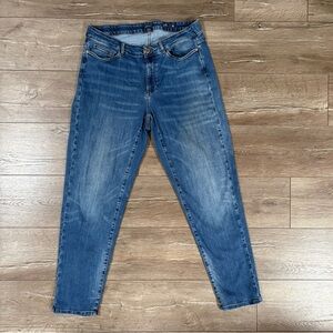 JJill Boyfriend Straight-leg Jeans